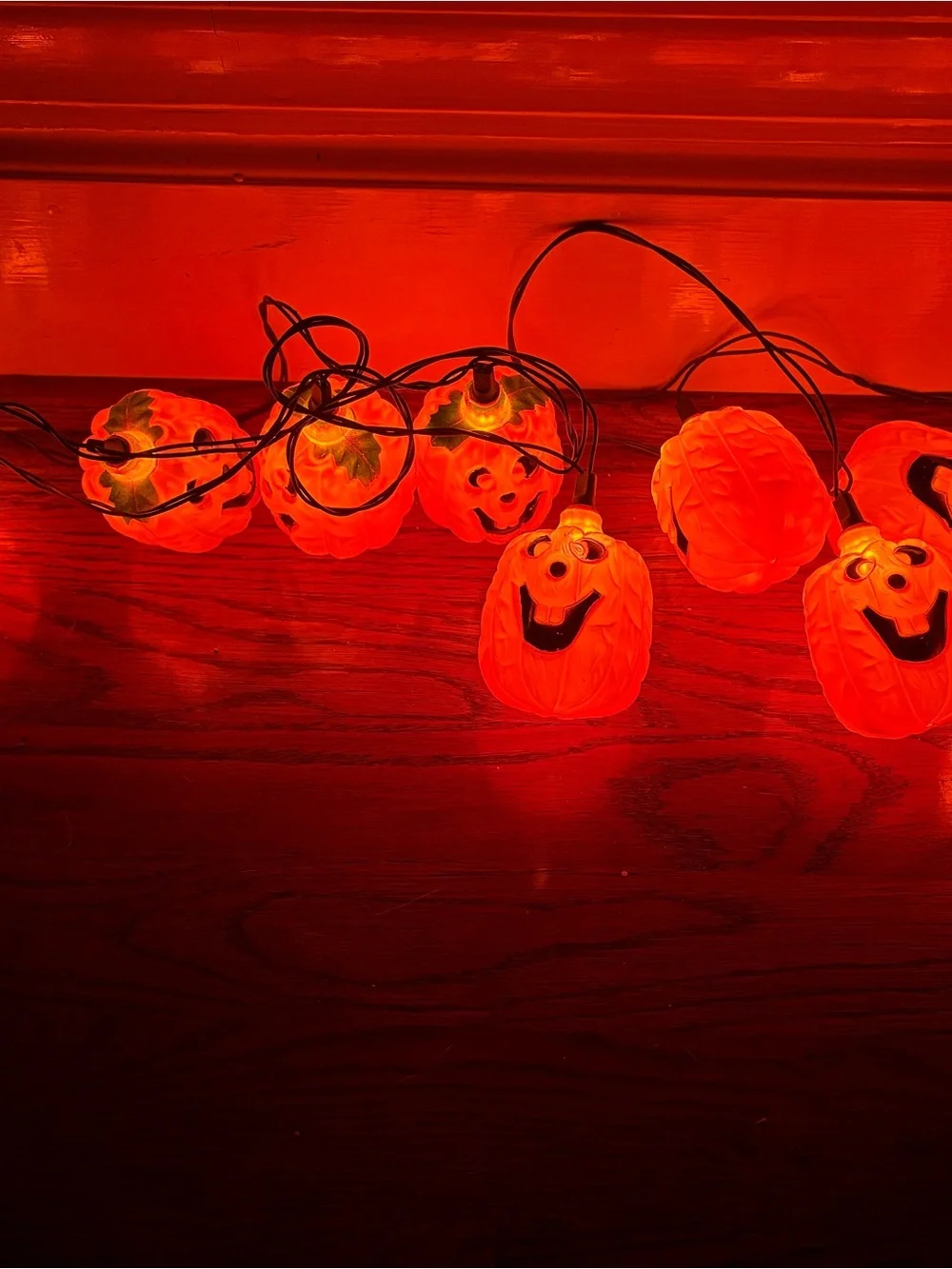 Vintage Halloween Pumpkin String Lights Jack O Lantern 10.8 Feet Blow Mold